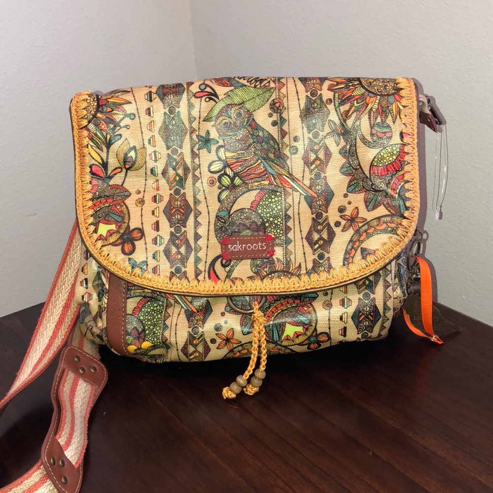 SakRoots Purse